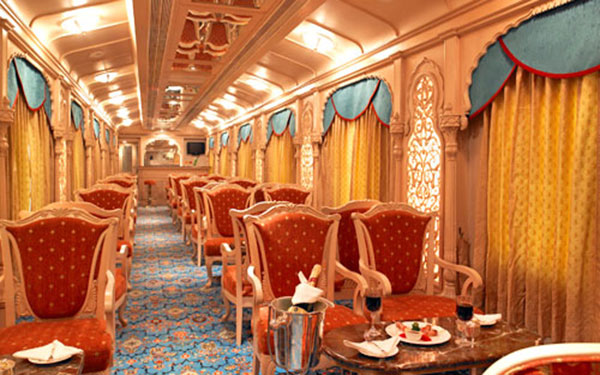 Golden Chariot Train 3 nomadtours.in_Golden Chariot Train