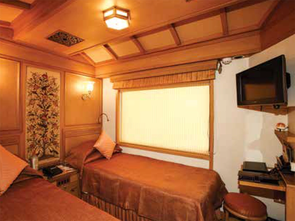 Maharajas’ Express Train 12 nomadtours.in_deluxecabin