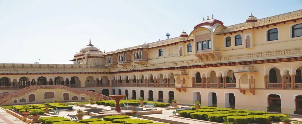 Luxury Palace Tour of Rajasthan 1 Jaipurs bejewelled palaces