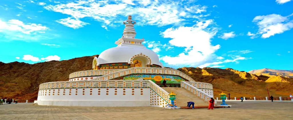 Kashmir With Ladakh Seven Days 1 shanti stupa