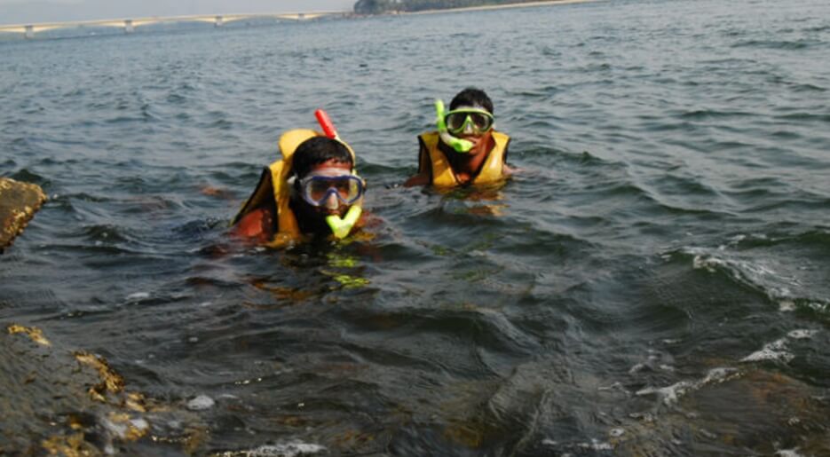 Nomad Tours - Buy Air Ticket Book Darshana 25 Sadashivgad Sea View Resort