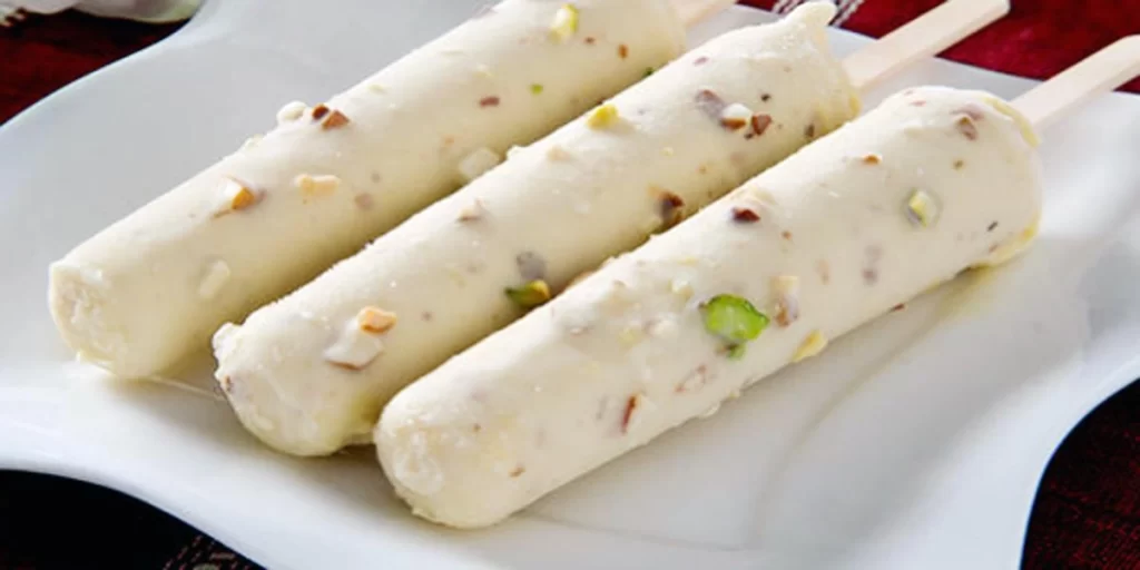 Best & Mouth Watering Street Food in Mumbai 6 Kulfi